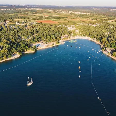 Διαμέρισμα P&b Tar-Vabriga