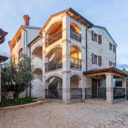 Lägenhet P&b Tar-Vabriga