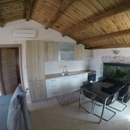 Lägenhet P&b Tar-Vabriga