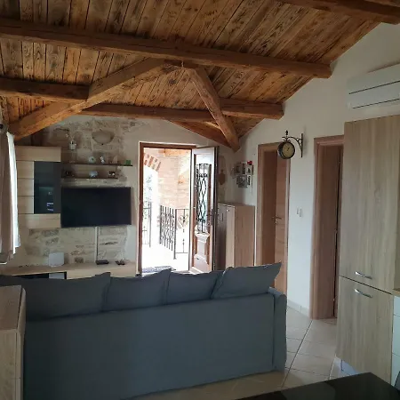 Apartment P&b Tar-Vabriga